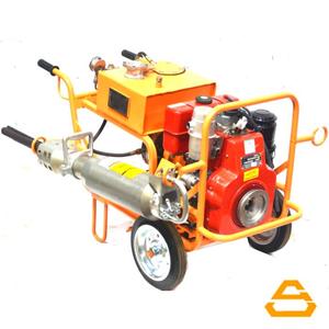 Used S 240 Hydraulic Rock Splitter for Construction Industry Demolition and <b>Splitting</b> Applications - Product Image 4