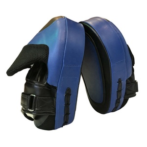 Fitness Point FP-2026 Manoplas de Enfoque Personalizables con Logotipo para Entrenamiento de Combate, Boxeo, Kickboxing y Muay Thai - Product Image 2