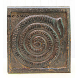 กล่องของขวัญไม้สนสไตล์โบราณที่มีลวดลายงานฝีมือไม้เบิร์ชสีดำสำหรับป้ายติดผนังหรือกล่องไม้ - Product Image 1