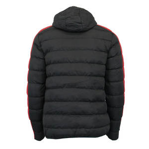 Veste confortable à capuche en polyester personnalisée pour hommes pour l'extérieur Veste doudoune de qualité Streetwear pour l'hiver - Product Image 4