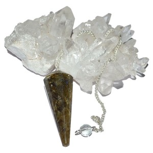 Mejor Valor de Labrodrite 12 facetado de curación de los péndulos: Labrodrite 12 facetado de curación de los péndulos para venta - Product Image 1