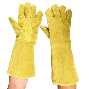 Guantes de soldadura Tig de cuero amarillo personalizados al por mayor fabricante de Pakistán, seguridad anticorte antiimpacto para trabajadores de la construcción - Product Image 3