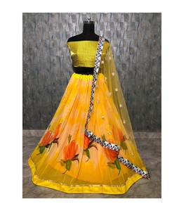 Fantaisie Designer Lahenga Choli avec chemisier fête porter mariage dernier style Bollywood lahenga choli avec dupatta ApparelGarment - Product Image 1