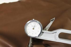 Piel de vaca marrón suave y Lisa, piel de vaca auténtica - Product Image 4