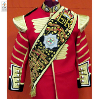 Cordons, lanières, écharpes et épaulettes personnalisés faits à la main avec embouts en laiton doré - Accessoires d'uniforme cérémoniel Export Belt Corp. Vente en gros
