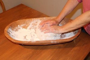 Wooden Dough Bowls for Food or Salad Bowls Set <b>Small</b> Bowl for Serving Pasta and Sale and Customized Size Unpolished - Product Image 5