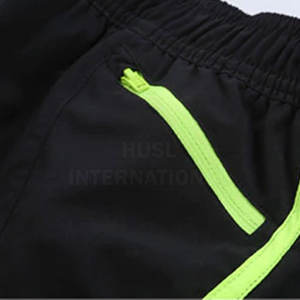 2023 nuevos pantalones cortos de verano personalizados para hombre, pantalones cortos de gimnasio con patrón sólido, cintura elástica High Street XS, cómodos y activos - Product Image 4