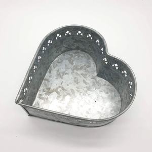 Maceta de Metal galvanizada en forma de corazón, caja de almacenamiento para decoración de jardín y hogar - Product Image 5