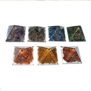Pyramide en pierre précieuse mixte Orgonite, petites enveloppes pour Orgonite, protège des radiations, EMF - Product Image 2