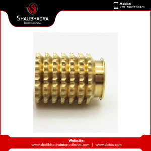 น็อตต่อขยายมีหนามทองเหลืองเคลือบเงาสำหรับขั้วต่อพลาสติก - Product Image 6