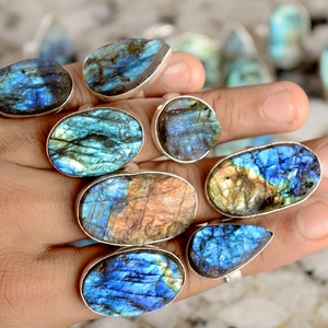 Real Silver 925 Ring Natural Labradorite Druze Ring Sterling Silver 925 Wholesale Labradorite Gemstone <b>Islamic</b> Rings - Product Image 1