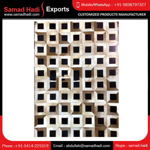 Tapis en cuir de vachette brodé de fourrure naturelle d'exportateur indien de conception moderne de bonne qualité pour le salon tapis en cuir - Product Image 3