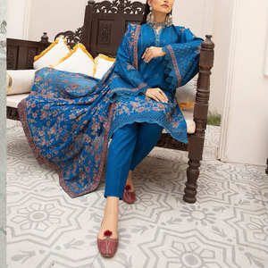 Traje cómodo de verano para mujer, traje de 3 piezas disponible - Product Image 3