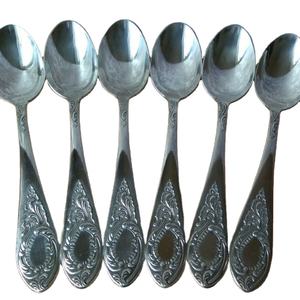 Cuillère de cuisine en aluminium argenté avec finition polie miroir Parfaite pour la cuisine quotidienne, les repas et les ustensiles de cuisine élégants et le mariage - Product Image 1