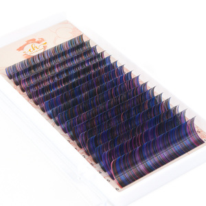 Extensiones de Pestañas CharmLash de Alta Calidad, Fibra PBT Coreana, Etiqueta Personalizada, Color Violeta Multicolor, Rizos Naturales Especiales, Curvatura BC - Product Image 1