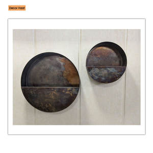 Jardinière en métal galvanisé de style indien fait à la main Design génial Taille de forme personnalisée pour la décoration intérieure Pots de fleurs en vrac Jardinières - Product Image 1