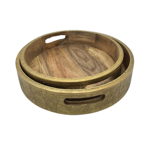Ensemble de deux plateaux de service en métal et en bois de différentes tailles, forme carrée, pour servir le thé et le café - Product Image 6
