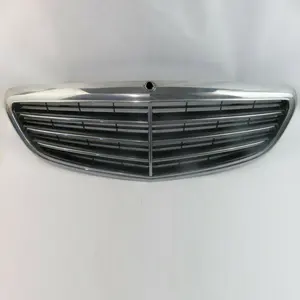 OEM 2058801583 Frontale Cromato Griglia per <span class=keywords><strong>Mercedes</strong></span> Benz Classe <span class=keywords><strong>C</strong></span> C300 Berlina Di Lusso 2015 - Product Image 1
