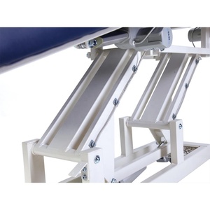 Table de chiropratique électrique à hauteur réglable avec fonction de descente pour usage hospitalier - Product Image 5