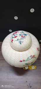 Urna de cremación en forma de huevo con crema impresa, suministros funerarios de latón, Brassworld, India - Product Image 4