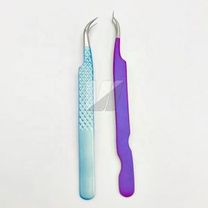 แหนบต่อขนตาสแตนเลสแบบยั่งยืนแบบญี่ปุ่นโลโก้ตามสั่งสีเมทัลลิก - Product Image 1