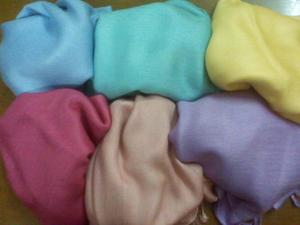 Pashmina traditionnel d'hiver Châles enveloppes et écharpes avec design uni - Product Image 5