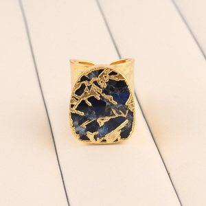 Anillo de cobre verde y turquesa, anillo de diseño hecho a mano martillado, galvanizado, ajustable, de alta calidad, unisex - Product Image 1