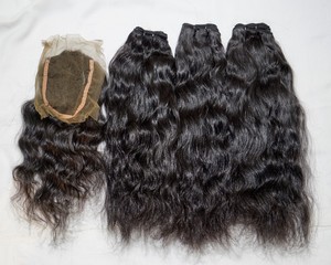 Cheveux vierges indiens ondulés bouclés, cuticules alignées, noir naturel, Tyagi Exports, Andhra Pradesh, non-Remy, double trame, simple. - Product Image 4
