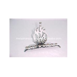 Hot Vantage Modern Fancy Luxury Material de latón macizo menorah con acabado de níquel para decoración del hogar y uso de festivales Iglesia - Product Image 1