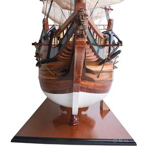 Maquette de bateau en bois artisanale Batavia XXL 120 cm, réplique peinte avec support de présentation, décoration nautique pour la maison ou le bureau, en cèdre - Product Image 6