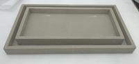 Plateau de service DAPHOCO Modèle 039 pour café, gris clair, anthracite, taupe, 0,3x0,15x0,035, en faux cuir shagreen, pour restaurant, fabriqué au Vietnam