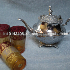 Moroccan Teapot with Moroccan Glassses - Product Image 1