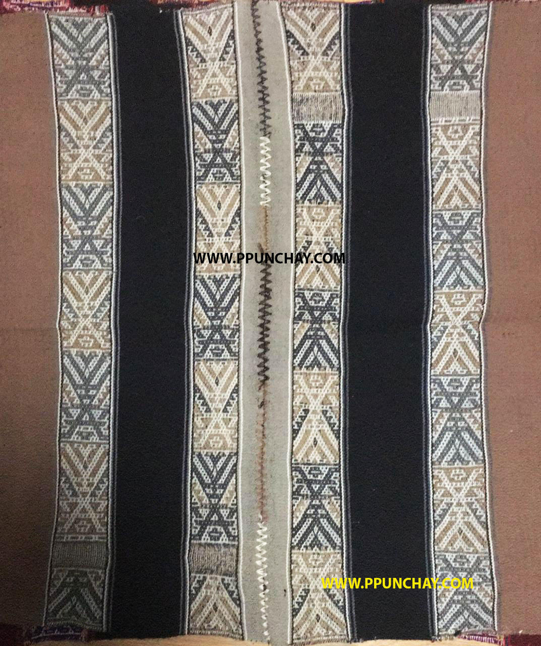 สีน้ำตาล