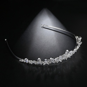 Mariée de Mariage de luxe Zircon Tiara Couronnes Princesse Reine Pageant Clair CZ Bijoux Bandeau Accessoire De Cheveux De Mariage Bling Bijoux - Product Image 1