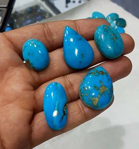 Belle Arizona Turquoise Mix Shape & Size Cabochon Gems Pierres lisses en vrac pour personnaliser les bijoux - Product Image 1