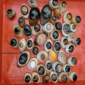 Vente en gros Shiva Eye Shiva Eye Agate Sulemani Pierre semi-précieuse naturelle Cristal pour les yeux pour l'artisanat de guérison en vente - Product Image 1