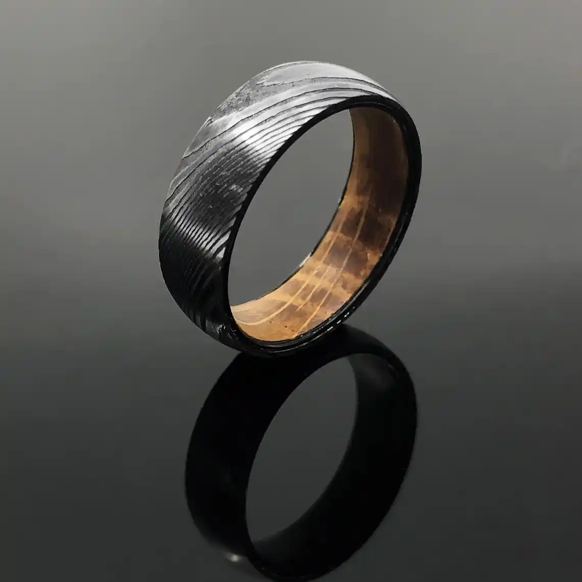 100% Design personalizzato di alta qualità 2022 collezione damasco carburo di tungsteno inciso uomo donna anello nuziale