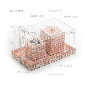 Brûleur à encens Mabkhar Oud de conception élégante, taille personnalisée, avec plateau incrusté et couvercle en acrylique, par Home Arts - Product Image 1