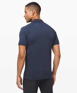 เสื้อโปโล OEM แบบกำหนดเอง ผ้าฝ้าย 100% สำหรับเด็กชาย/ผู้ชาย ดีไซน์คอกลม สีเบจ เสื้อยืดผู้ชายลำลอง สกรีนโลโก้ตามสั่ง - Product Image 3