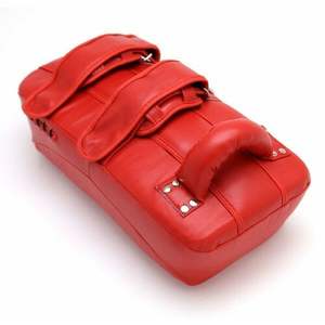 Protector MMA deportivo de cuero de alta calidad, almohadilla curva para golpear el Kick Boxing tailandés - Product Image 1
