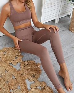Conjunto de Yoga de Alta Calidad para Mujer, Ropa Deportiva, Traje de Gimnasio, Personalizado, 2 Piezas, Sujetador Deportivo y Pantalones Cortos, Conjuntos de Yoga - Product Image 3