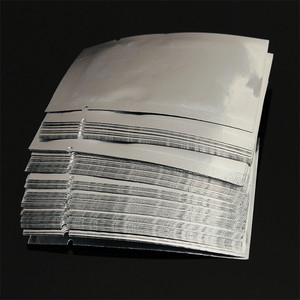 ถุงสามด้านซีลอลูมิเนียมฟอยล์ไม่พิมพ์ธรรมดา Al เรียงรายกระเป๋า/อาหารเงิน OEM Gravnre พิมพ์ขนาดที่กำหนดเองอุปสรรคสูง - Product Image 2