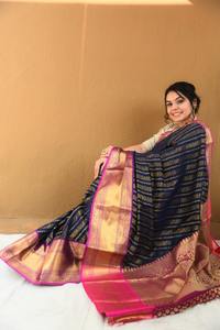 Kanchipuram-Saree de seda tejido a mano con rico contraste, tejido con diseño de figura, Pallu n Rich Zari - Product Image 5