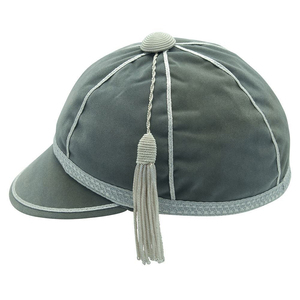 Gorras Unisex Ajustables de Terciopelo Honorífico Personalizadas, Prendas Tradicionales Formales para Ceremonias, Eventos, Escuelas y Colecciones de Uniformes - Product Image 5