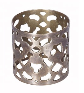 Anillo de Servilleta Metálico de Diseño para Fiestas, Anillo de Servilleta de Lujo Personalizado, Anillos de Servilleta para Fiestas en Stock - Product Image 1