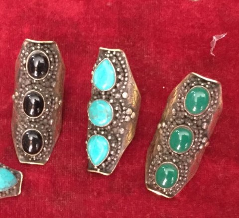 สีเขียว