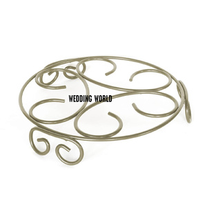 Dessous de plat en métal fait main de qualité supérieure forme ronde ustensiles de cuisine dessous de plat classique élégant vente en gros de dessous de plat en métal de luxe - Product Image 2