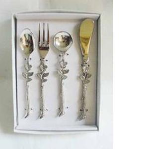 Ensemble de couverts en métal 4 pièces écologiques pour la maison, les hôtels et les fêtes-pour les mariages - Product Image 3