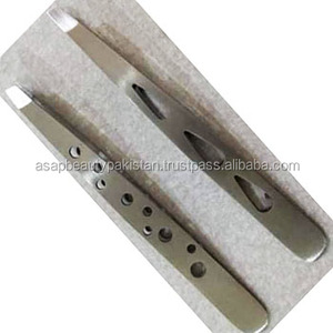 Pinzas para Cejas Modernas de Acero Inoxidable Hechas a Mano con Punta Inclinada y Acabado Arcoíris Duradero - Product Image 2