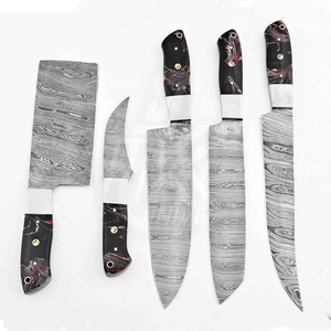 Vente en gros de couteaux de chef en acier inoxydable à lame damas de conception personnalisée de qualité supérieure ensemble de couteaux de cuisine en métal faits à la main - Product Image 2